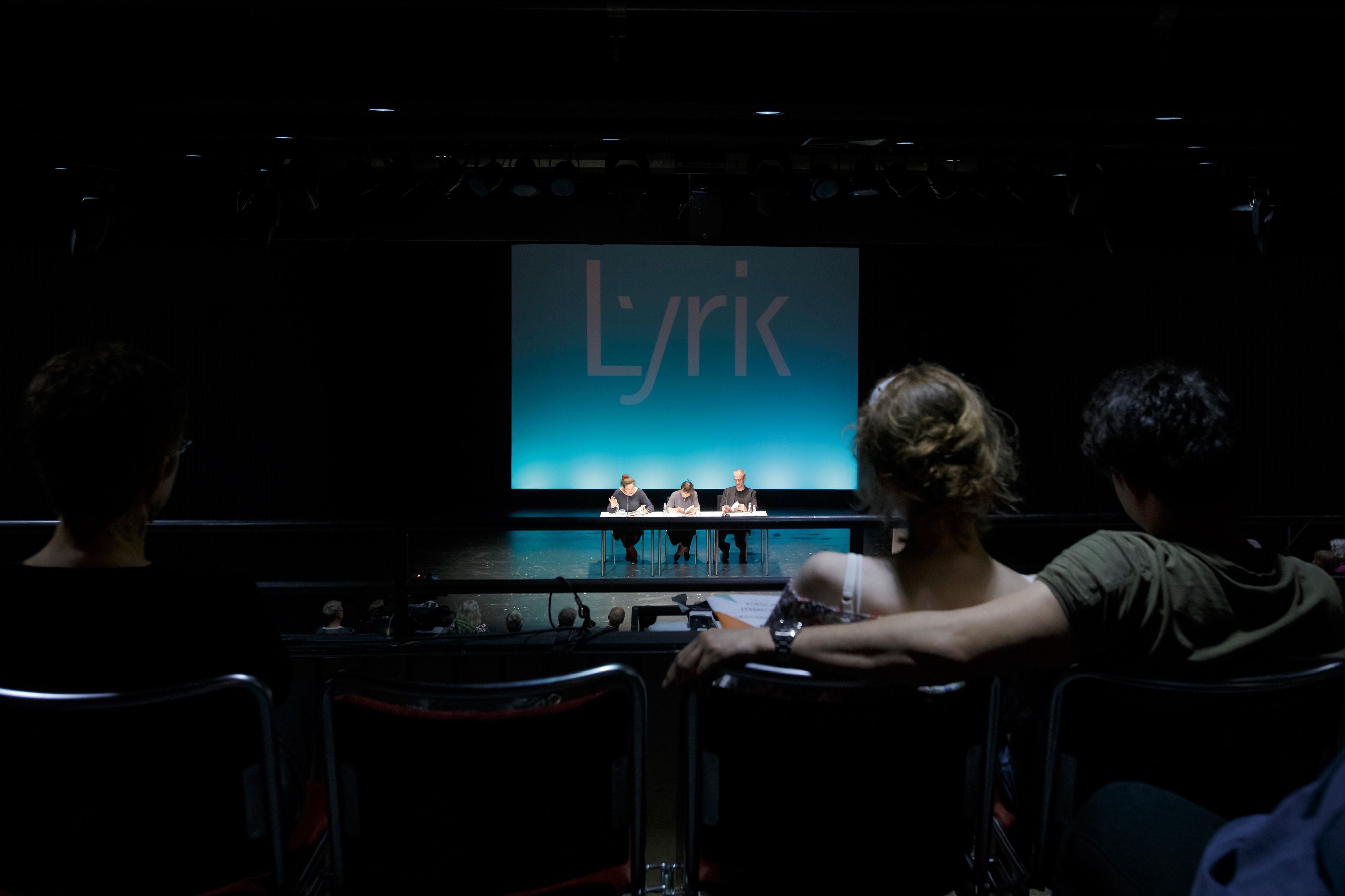 Monika Rinck, Uljana Wolf und Eugene Ostashevsky, Foto: Lyriktreffen 2023