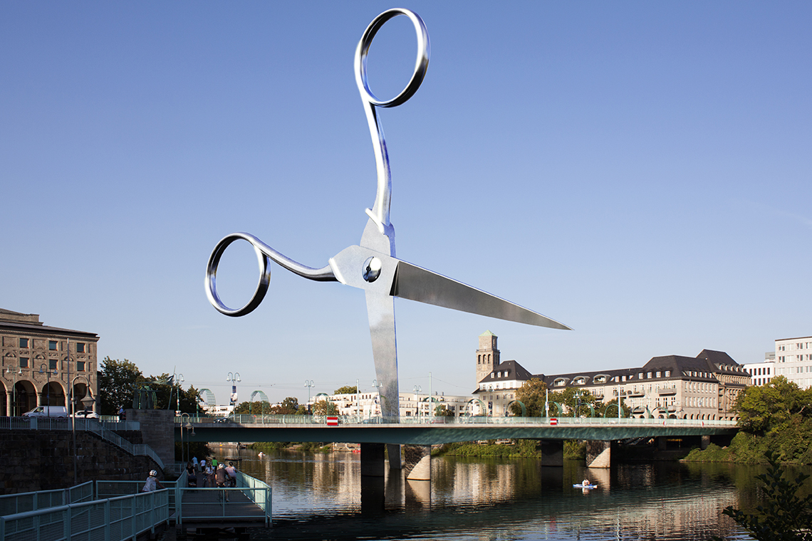 Die große Schere, Foto: Club Real