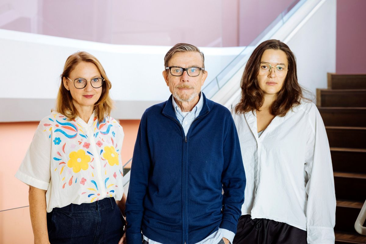 Jurysitzung: (v.l.) Heike Munder, Marcel Odenbach, Enis Maci, Foto: Bozica Babic, Kunststiftung NRW